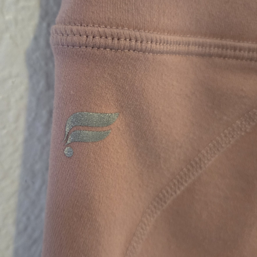 Fabletics Defining Mid-Rise Powerhold Legging Sz L